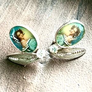 🌟 SALE $40 🌟 Carl Art Rare Vintage Sterling Silver Hand Painted Lady Earrings